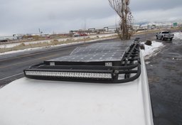 1998 Ford E-350 4X4 - Image 33