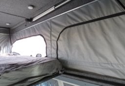 1998 Ford E-350 4X4 - Image 134