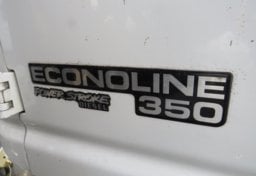 1998 Ford E-350 4X4 - Image 47