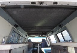 1998 Ford E-350 4X4 - Image 90