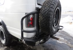 1998 Ford E-350 4X4 - Image 44