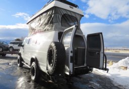 1998 Ford E-350 4X4 - Image 23