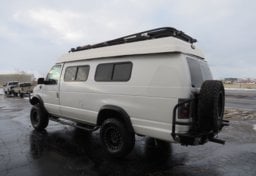 1998 Ford E-350 4X4 - Image 15