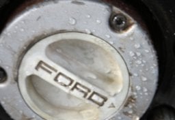 1998 Ford E-350 4X4 - Image 70