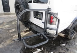 1998 Ford E-350 4X4 - Image 46