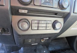 2018 Ford F-150 - Image 37