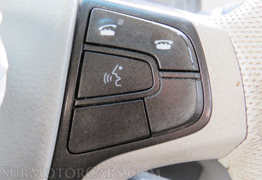 2014 Toyota Sienna - Image 41