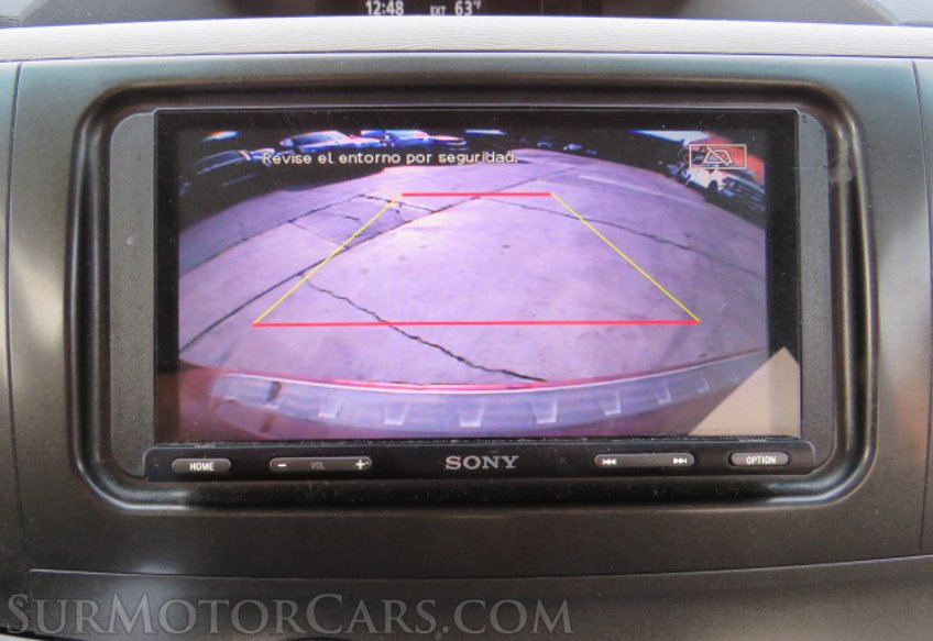 2014 Toyota Sienna - Image 38