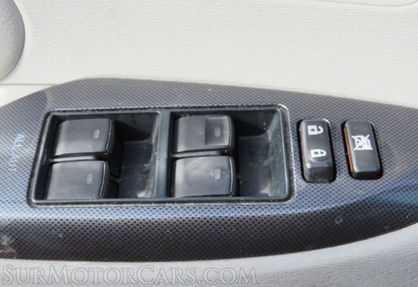 2014 Toyota Sienna - Image 36
