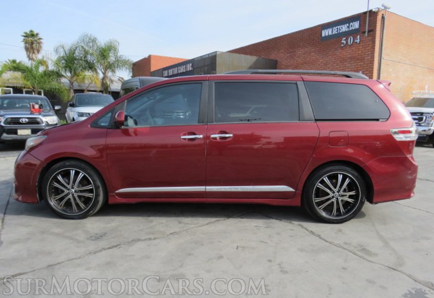 2014 Toyota Sienna - Image 5