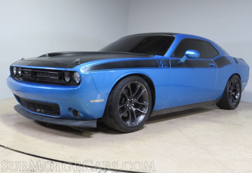 2018 Dodge Challenger - Image 4