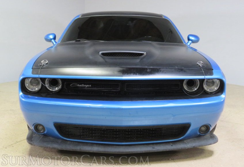 2018 Dodge Challenger - Image 9