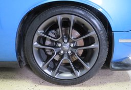 2018 Dodge Challenger - Image 16