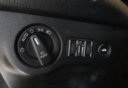 2018 Dodge Challenger - Image 33