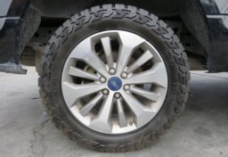 2018 Ford F-150 - Image 45