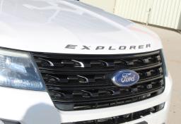Thumbnail of 2017 Ford Explorer
