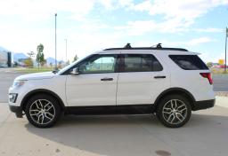 Thumbnail of 2017 Ford Explorer