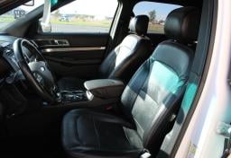 Thumbnail of 2017 Ford Explorer
