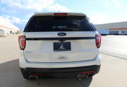 Thumbnail of 2017 Ford Explorer