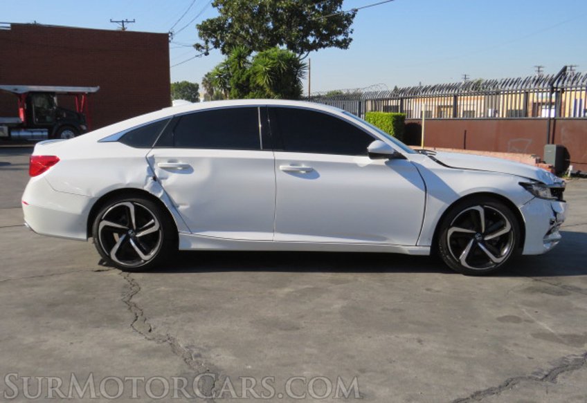 2019 Honda Accord Sedan - Image 12