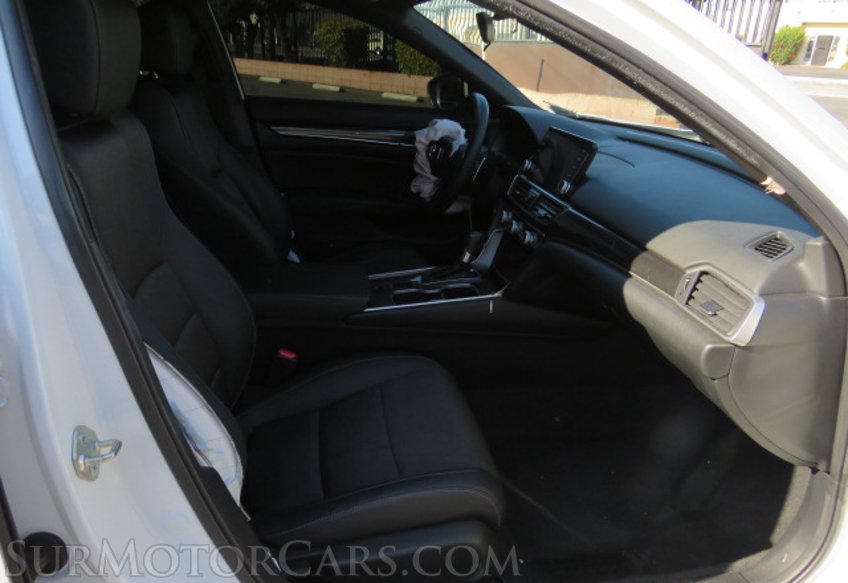 2019 Honda Accord Sedan - Image 27