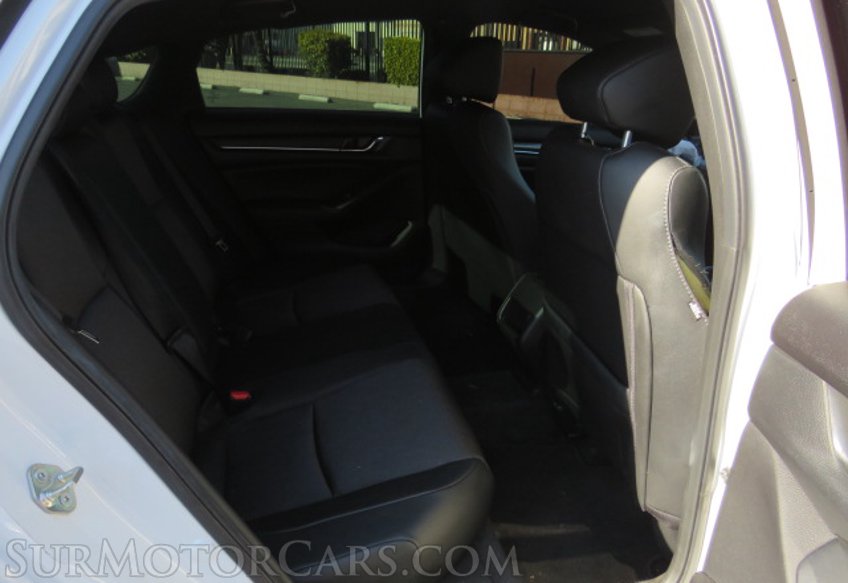 2019 Honda Accord Sedan - Image 31