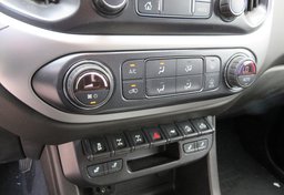 2019 Chevrolet Colorado - Image 39