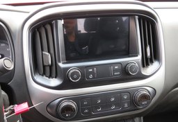 2019 Chevrolet Colorado - Image 38