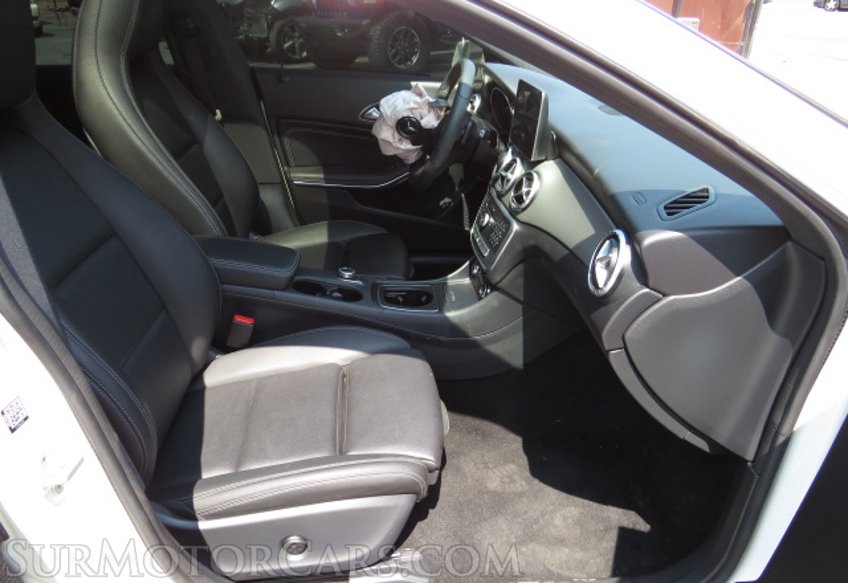 2018 Mercedes-Benz CLA - Image 24