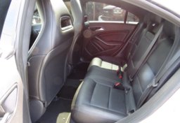 2018 Mercedes-Benz CLA - Image 29