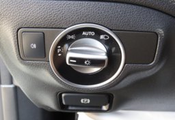 2018 Mercedes-Benz CLA - Image 35