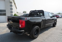 2018 Chevrolet Silverado 1500 - Image 5