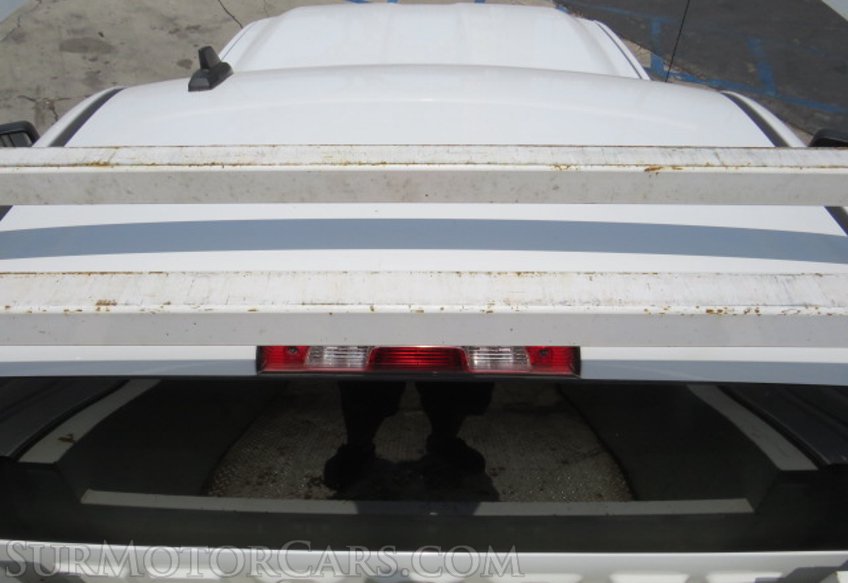 2016 Chevrolet Silverado 3500HD - Image 14