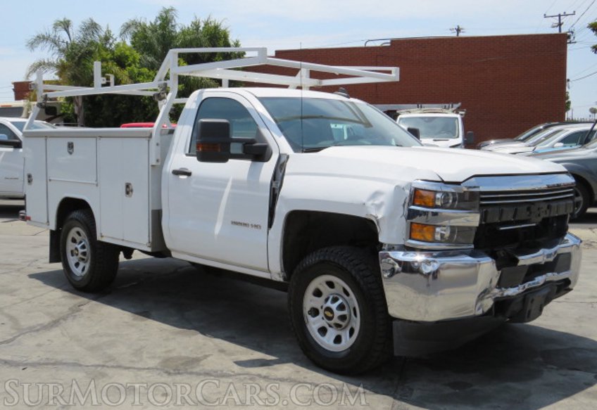 2016 Chevrolet Silverado 3500HD - Image 4
