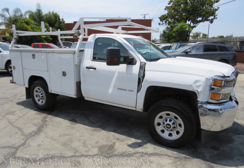2016 Chevrolet Silverado 3500HD - Image 2