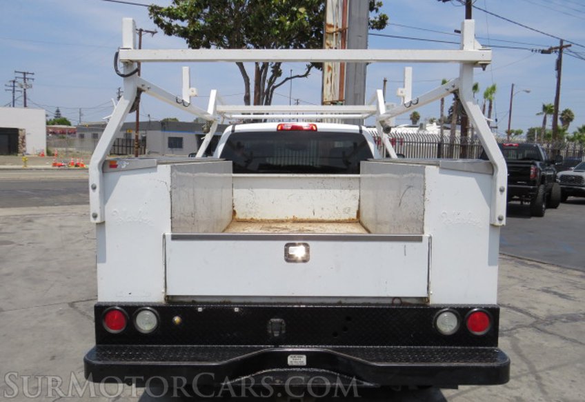 2016 Chevrolet Silverado 3500HD - Image 10