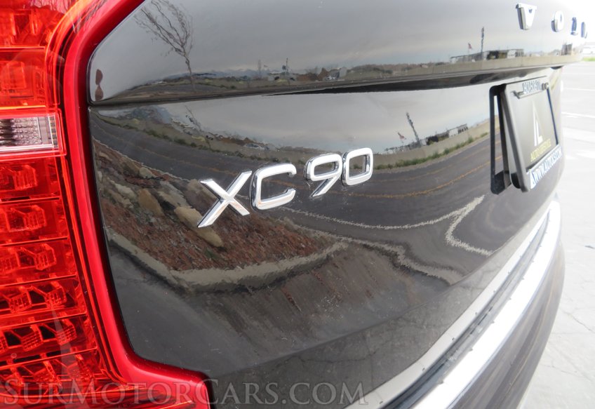 2021 Volvo XC90 - Image 15