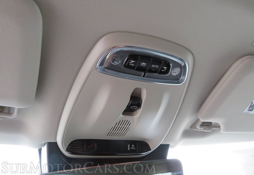 2021 Volvo XC90 - Image 32