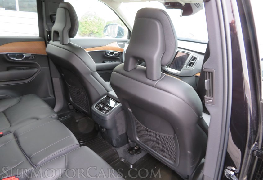 2021 Volvo XC90 - Image 23
