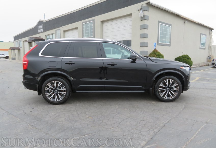 2021 Volvo XC90 - Image 9