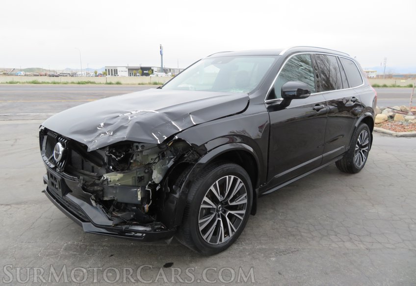 2021 Volvo XC90 - Image 4