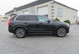 2021 Volvo XC90 - Image 9
