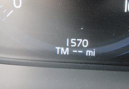 2021 Volvo XC90 - Image 31