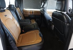 2017 Ford F-150 - Image 34