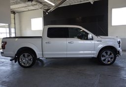 2017 Ford F-150 - Image 10