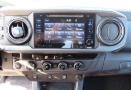 2017 Toyota Tacoma - Image 43