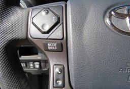 2017 Toyota Tacoma - Image 36