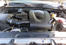 2017 Toyota Tacoma - Image 52