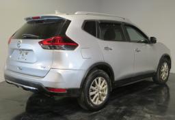 Thumbnail of 2018 Nissan Rogue