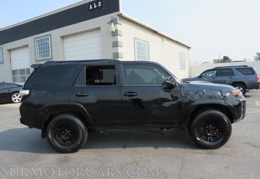 2021 Toyota 4Runner - Image 8